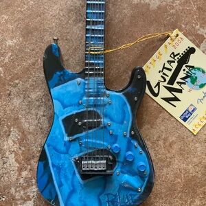 NWT…Fender Guitar Mania blue guitar collectable